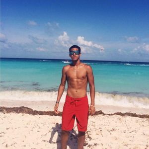 Meet your Posher, Gonzalo